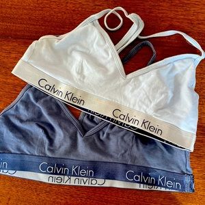 Calvin Klein set of 2 bralettes M unlined Racerback t back light medium blue